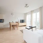 Short Group Congress Centre Serviced Апартаменты