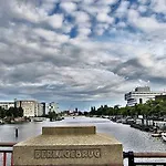 Short Group Congress Centre Serviced Апартаменты