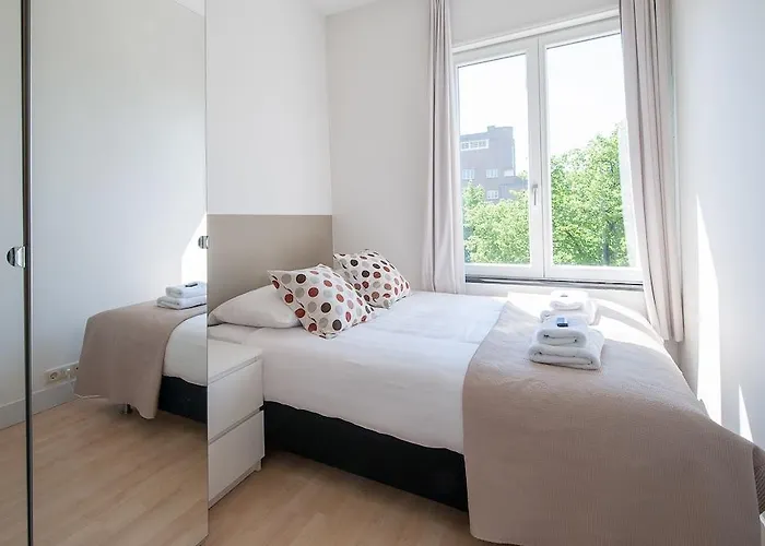 Short Group Congress Centre Serviced Apartamento *